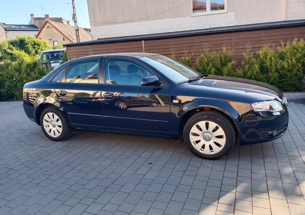 Audi A4 cena 21900 przebieg: 211000, rok produkcji 2005 z Skoczów małe 301